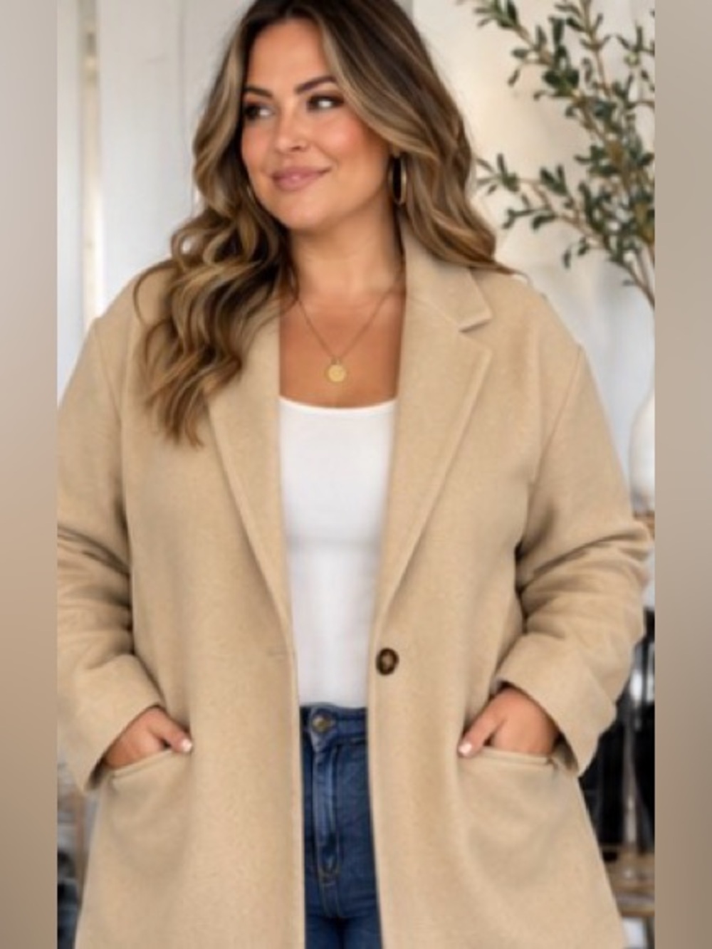 30” ptp Women's Beige Blazer Like New